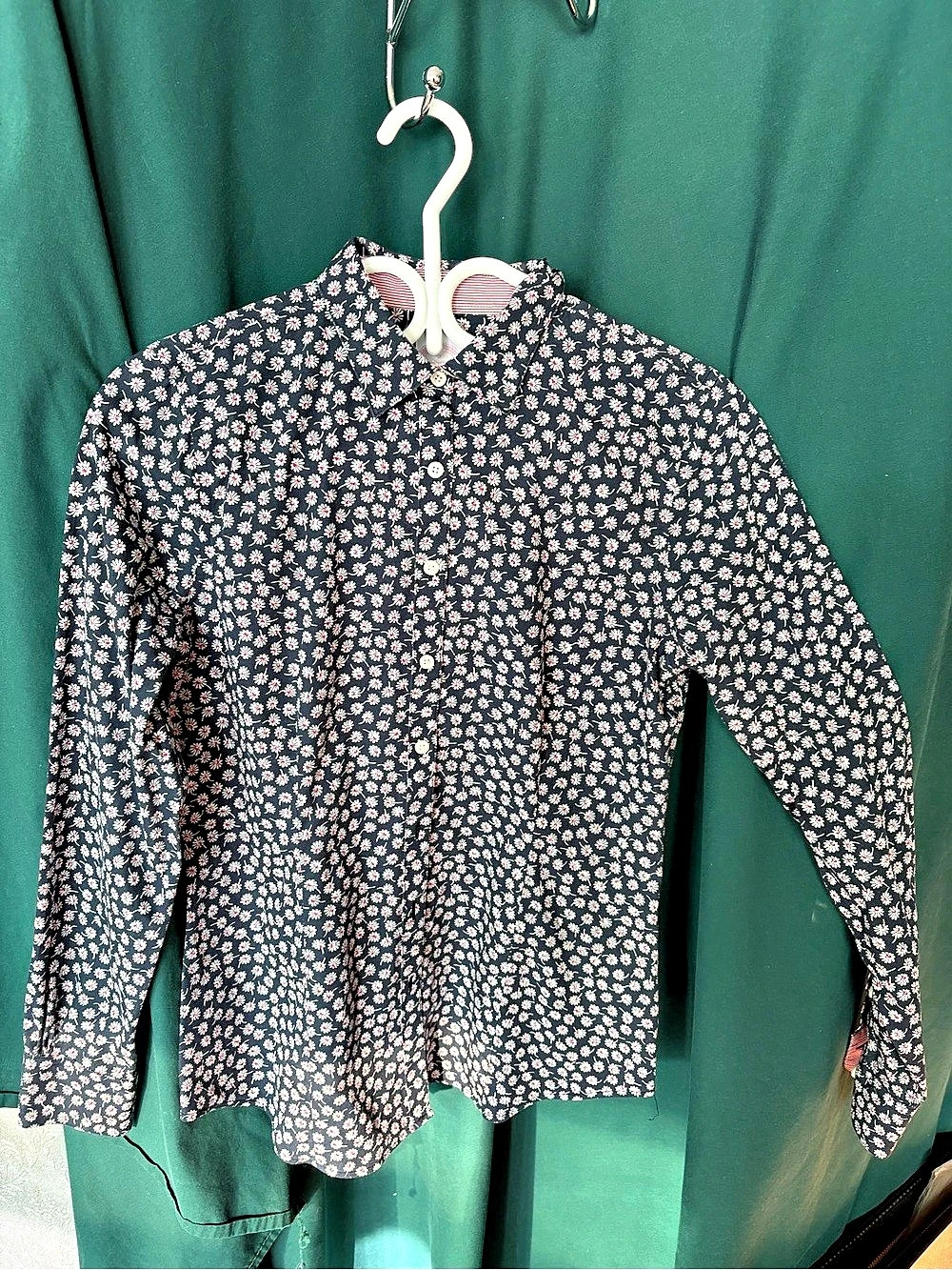 Brooks brothers  Floral Button Down Shirt Size 2
